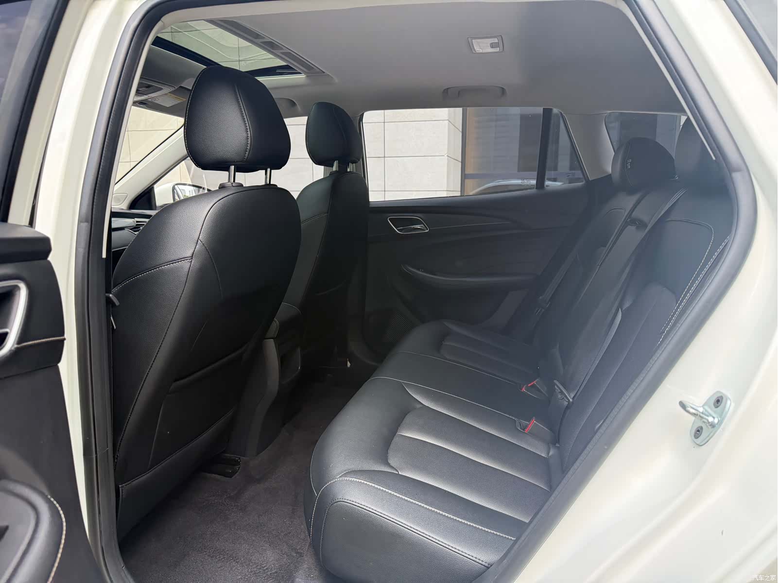 Roewe Ei5, 2018 10