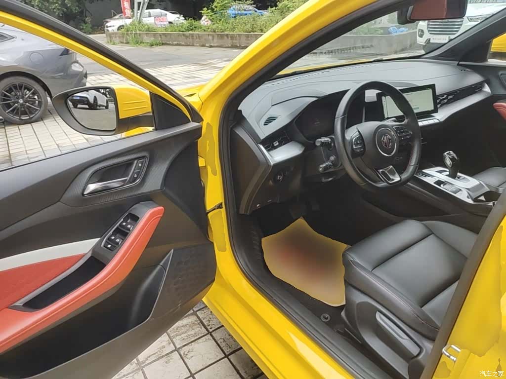 MG MG5, 2021 16
