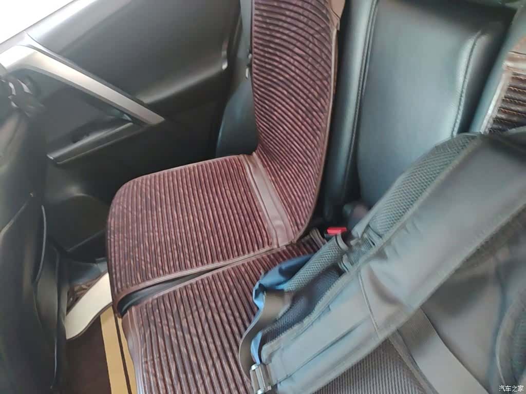 Toyota RAV4, 2017 24
