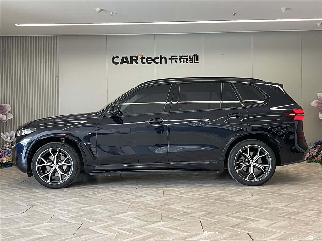 BMW X5, 2024 8