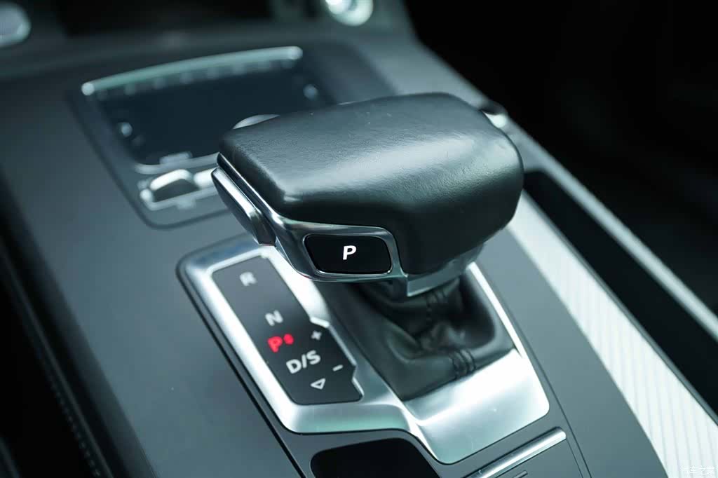 Audi Q5L, 2021 9