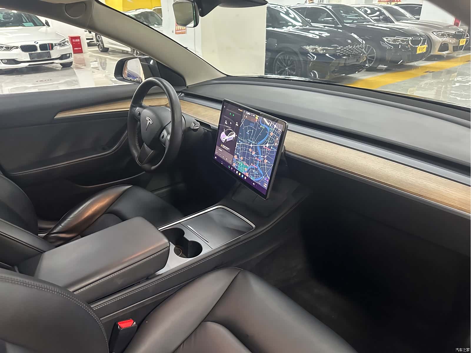Tesla Model 3, 2022 16