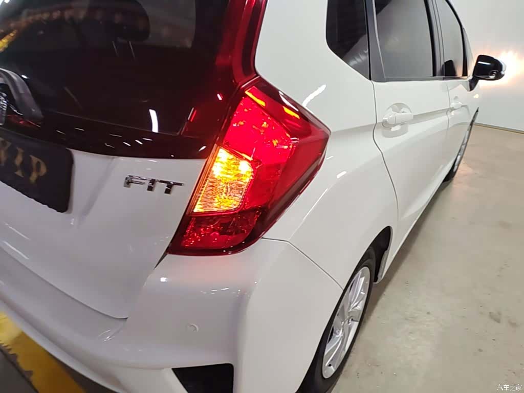 Honda Fit, 2016 8