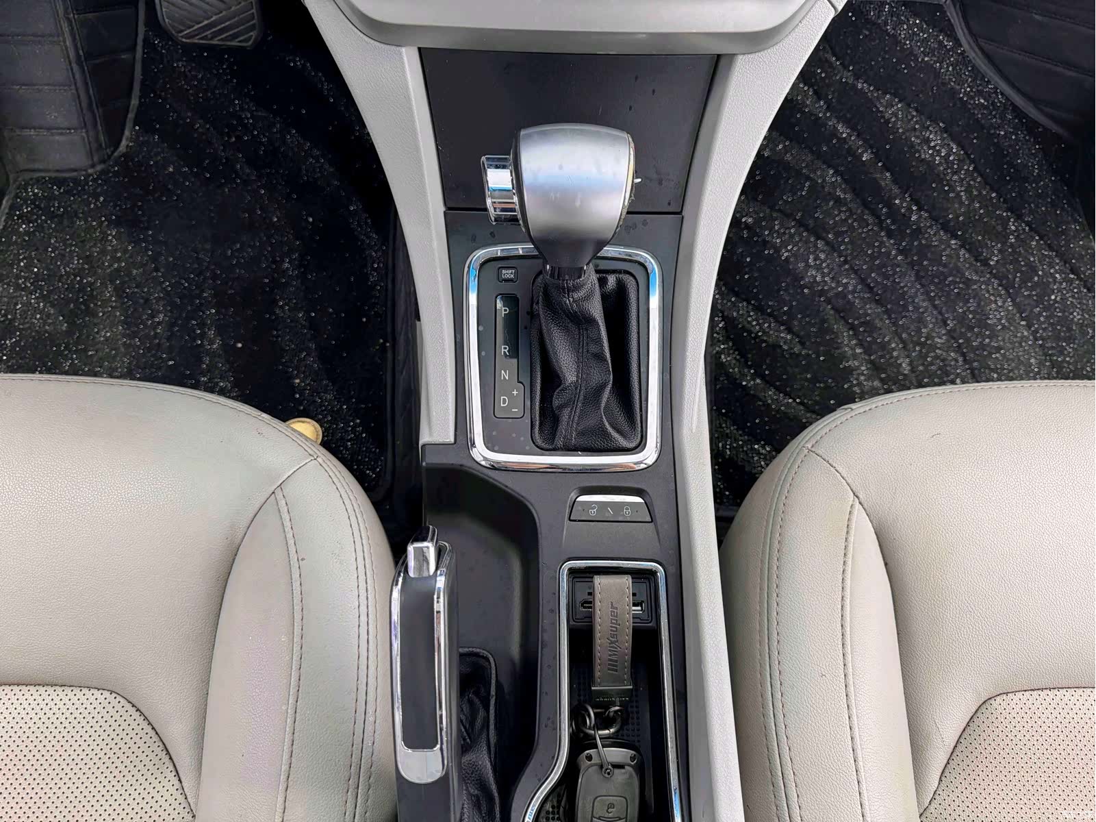 Geely Emgrand, 2014 18