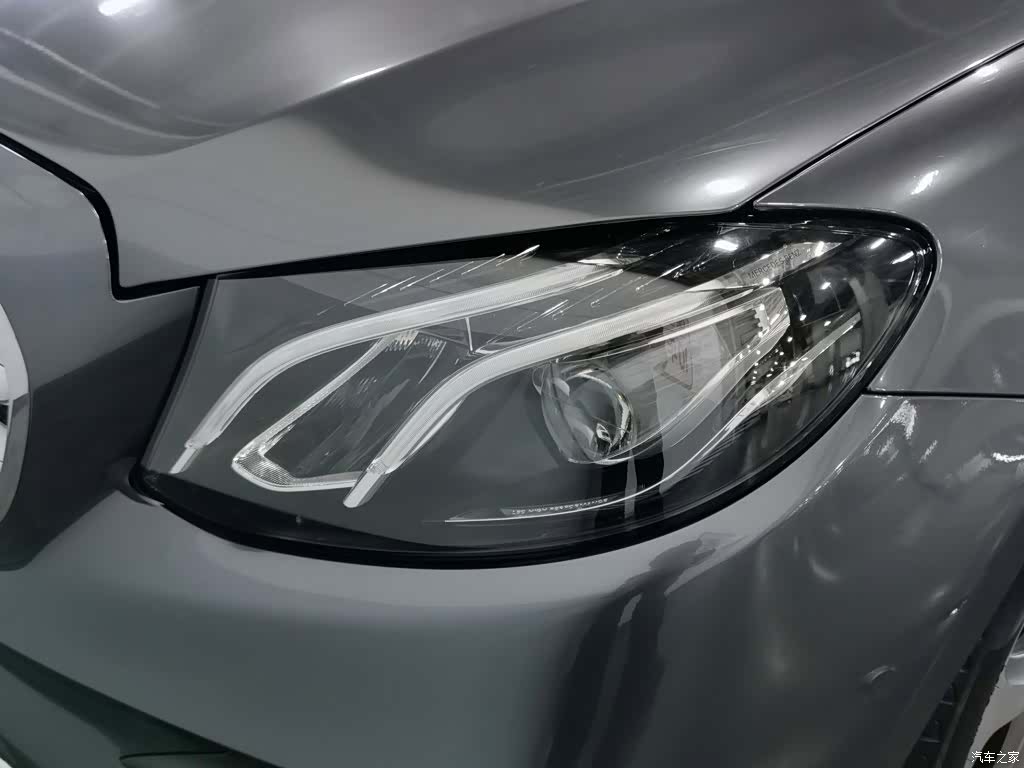 Mercedes-Benz E-Class, 2018 7