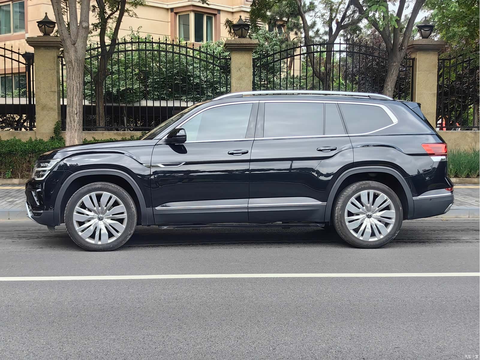 Volkswagen Teramont, 2023 все фото