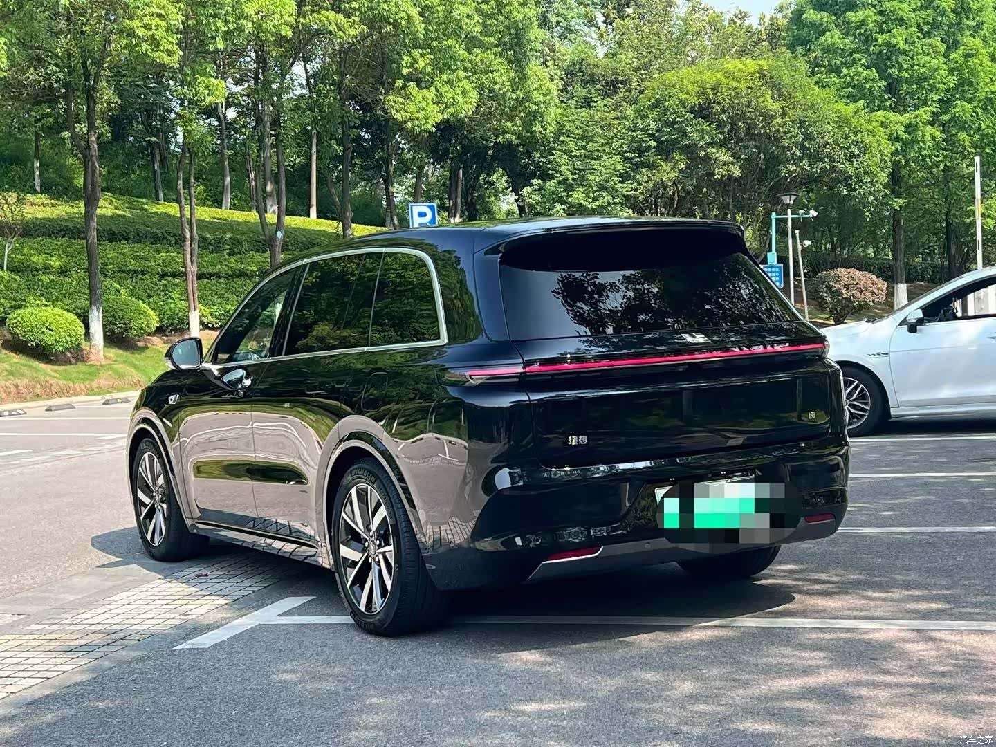 Li Auto L8, 2024 6