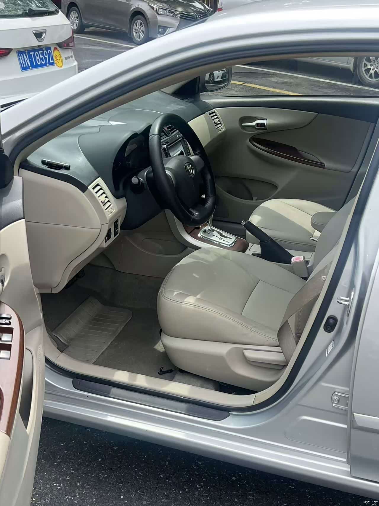 Toyota Corolla, 2012 6