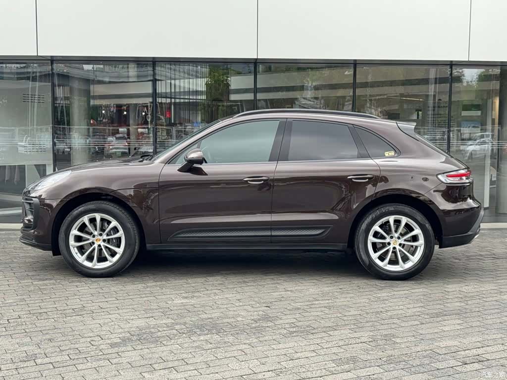 Porsche Macan, 2022 7