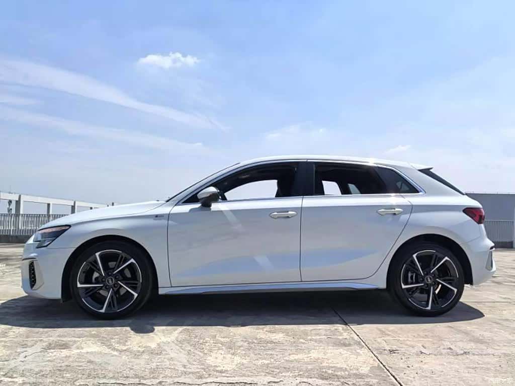 Audi A3, 2023 3