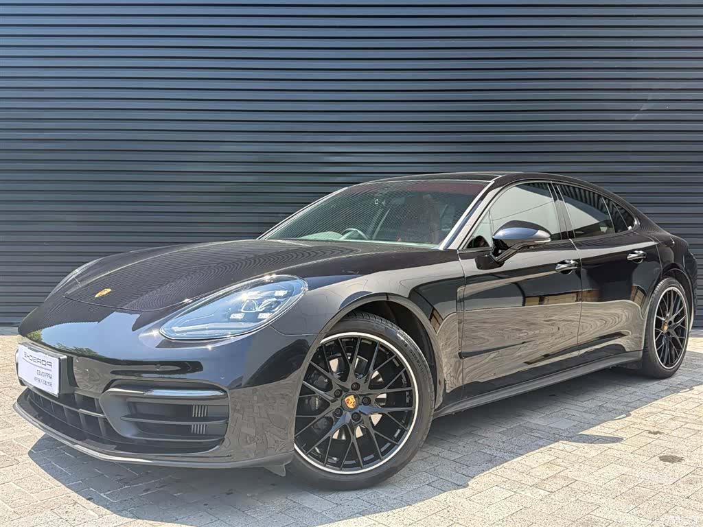 Porsche Panamera, 2023 16