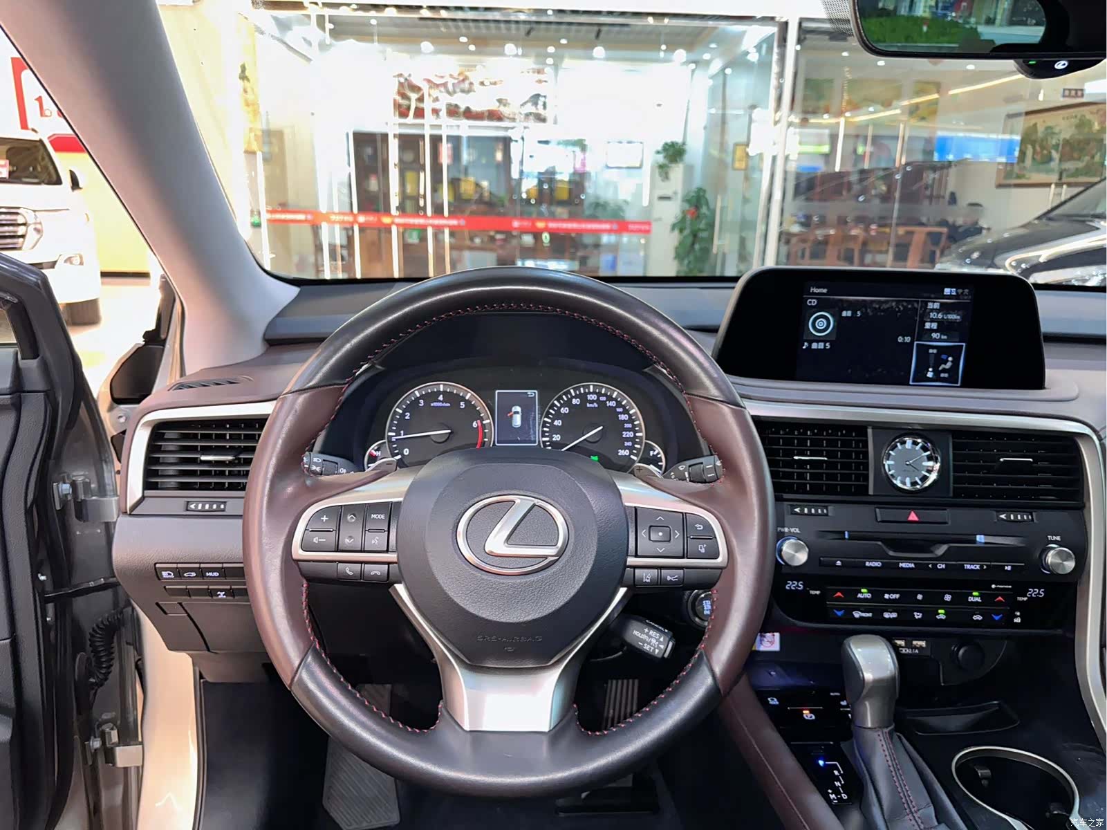 Lexus RX, 2021 9