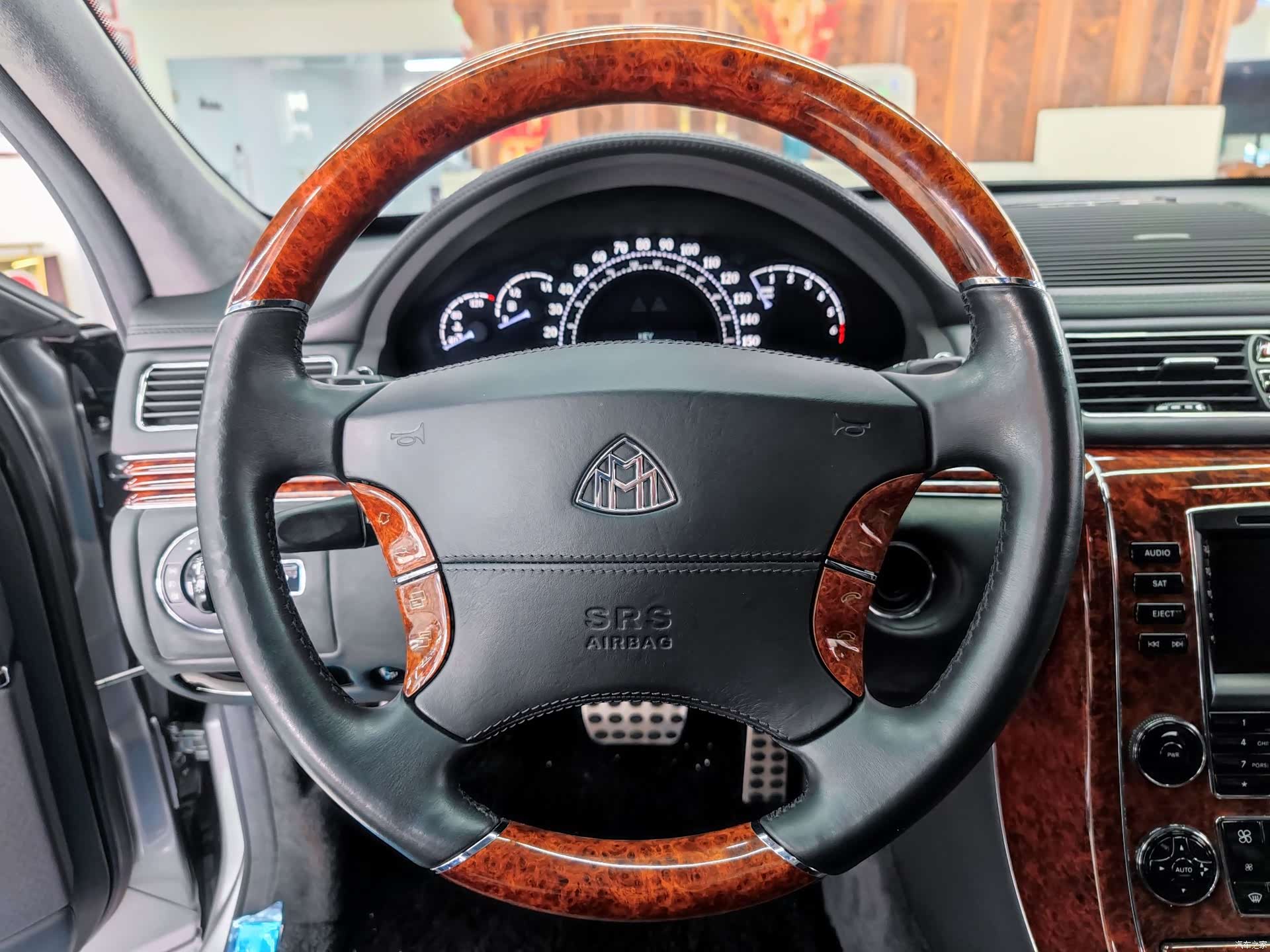 Maybach 62, 2008 10