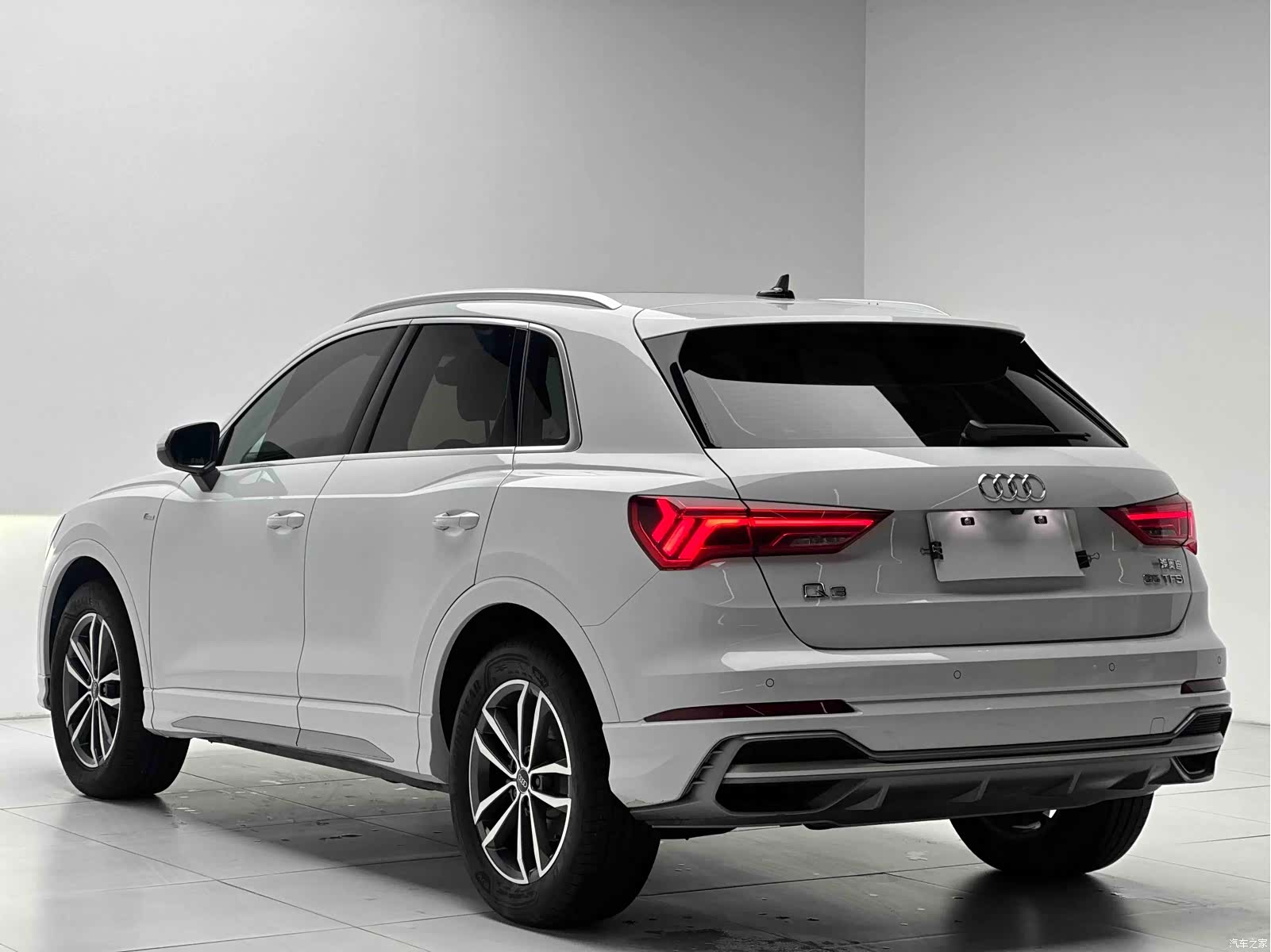 Audi Q3, 2022 7