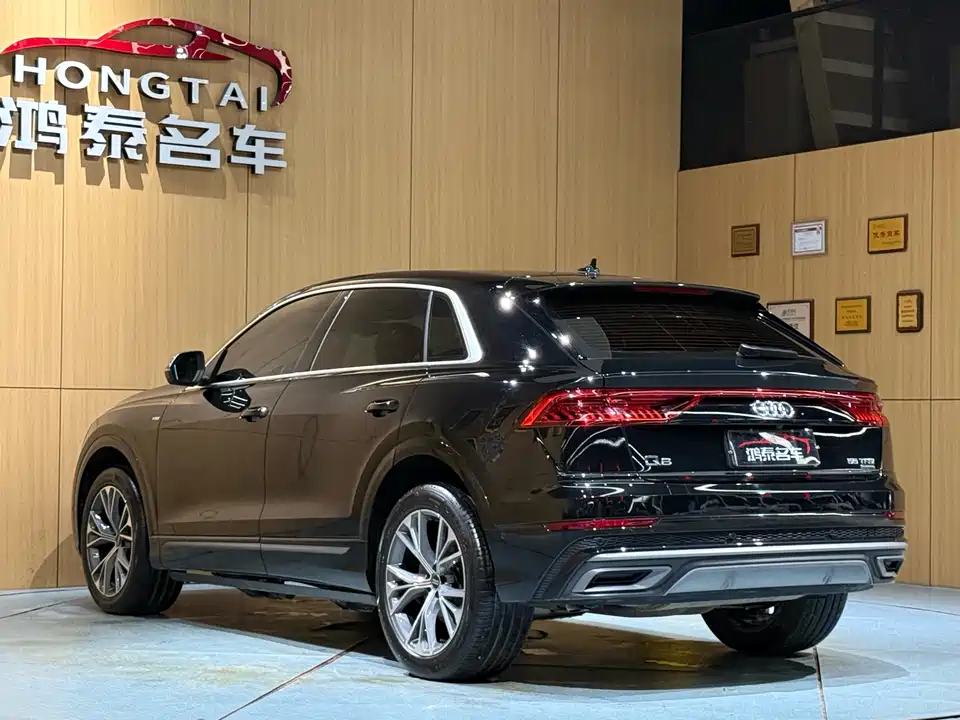 Audi Q8 Audi Q8