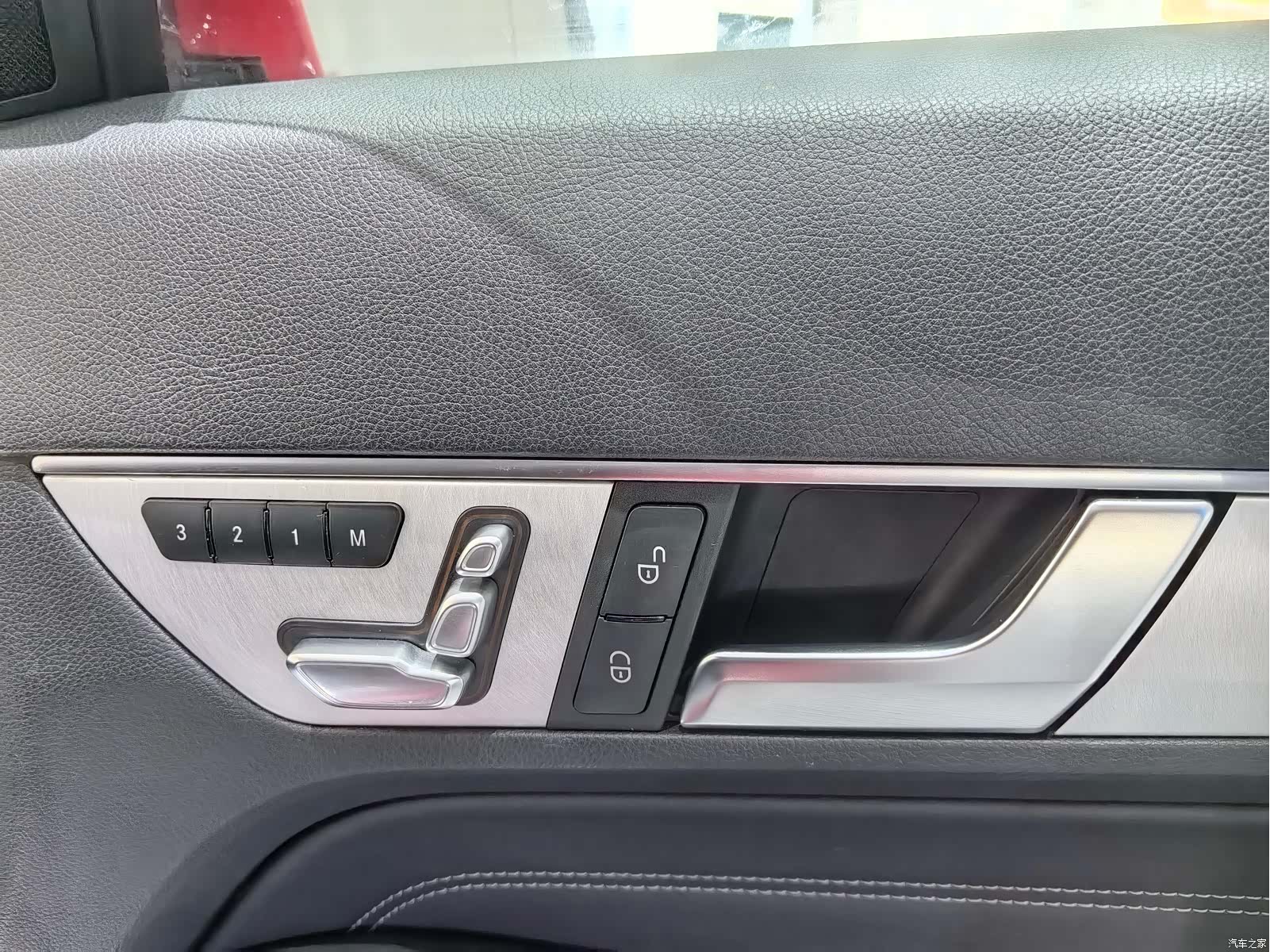 Mercedes-Benz E-Class, 2016 23