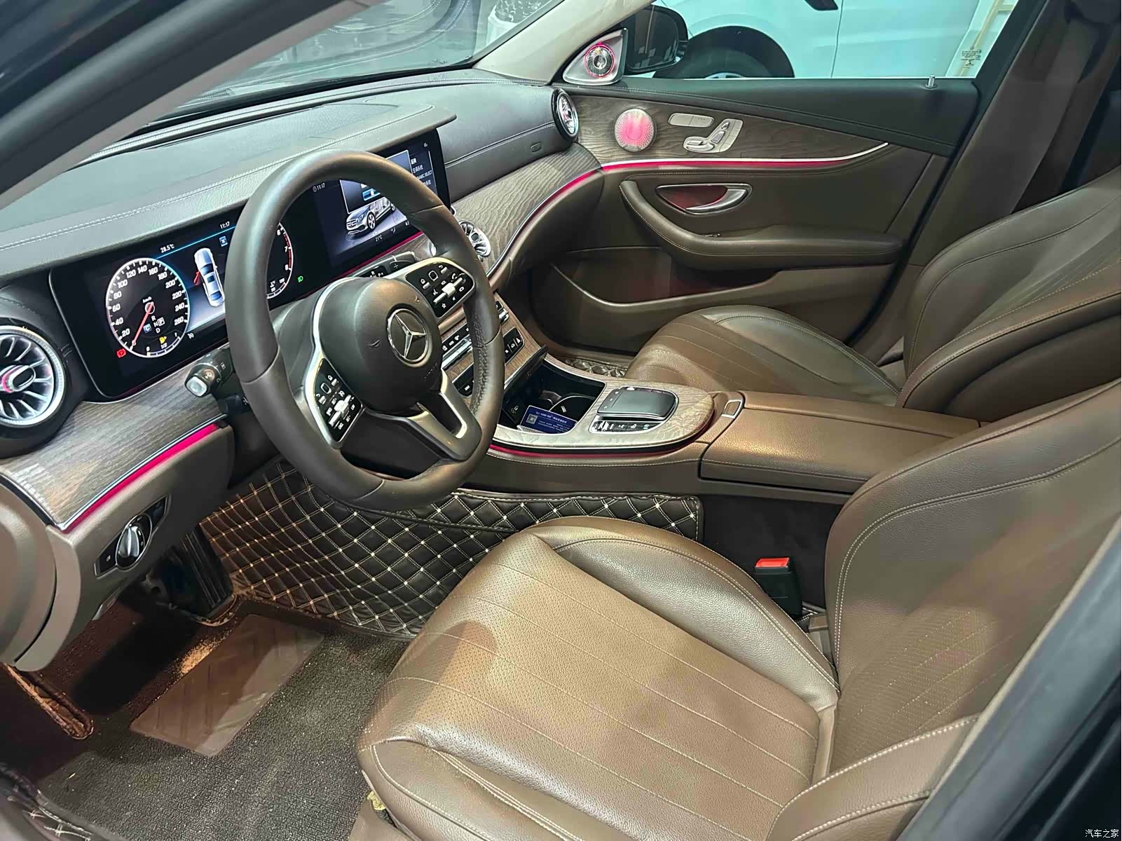 Mercedes-Benz E-Class, 2018 7