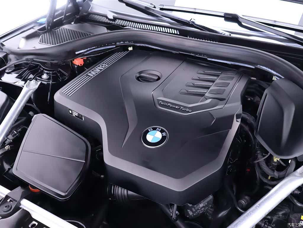 BMW 5 Series, 2021 26