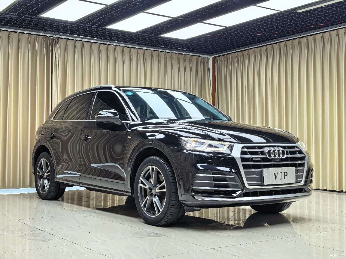Audi Q5L, 2021 3