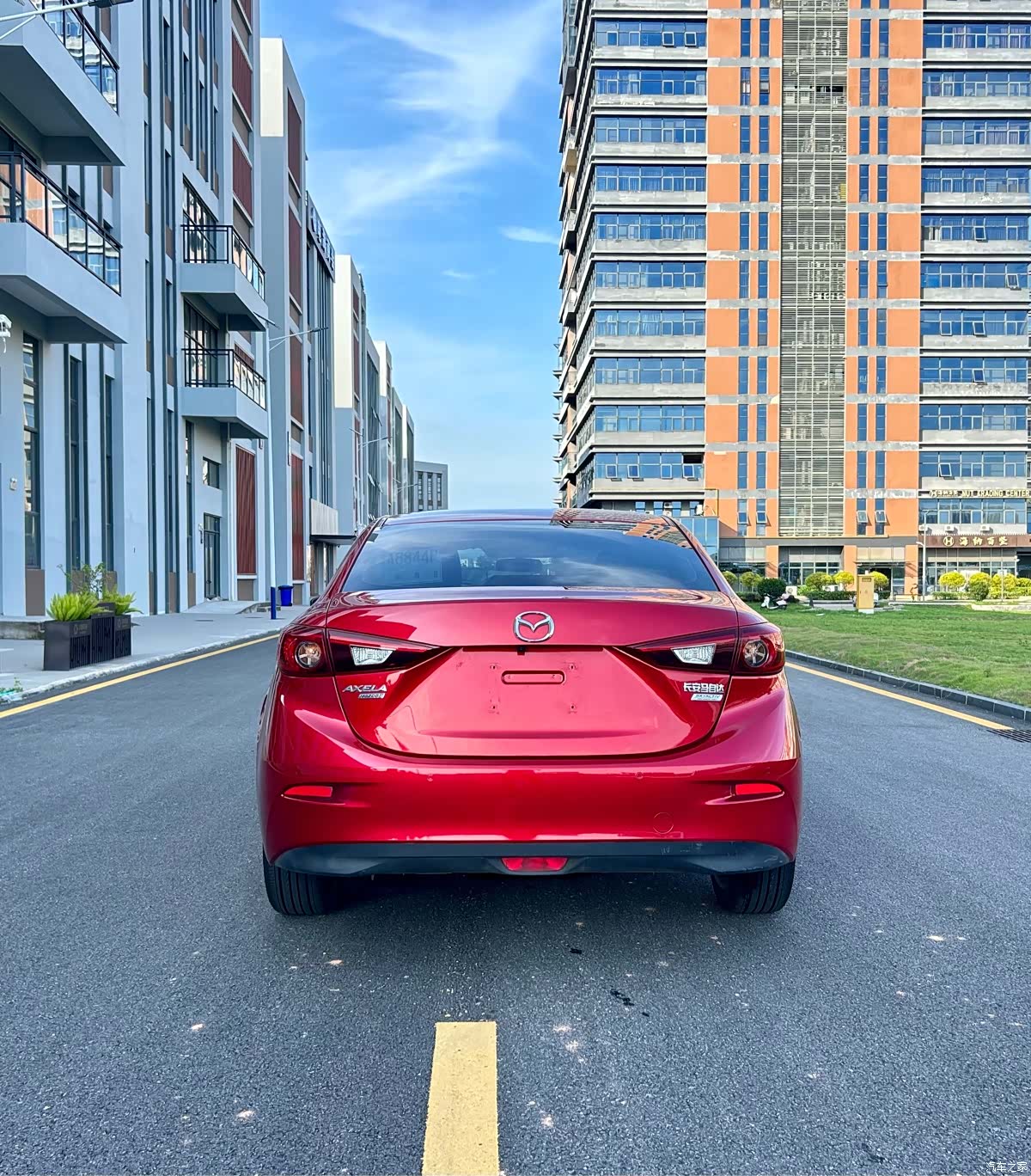 Mazda Mazda3, 2017 8