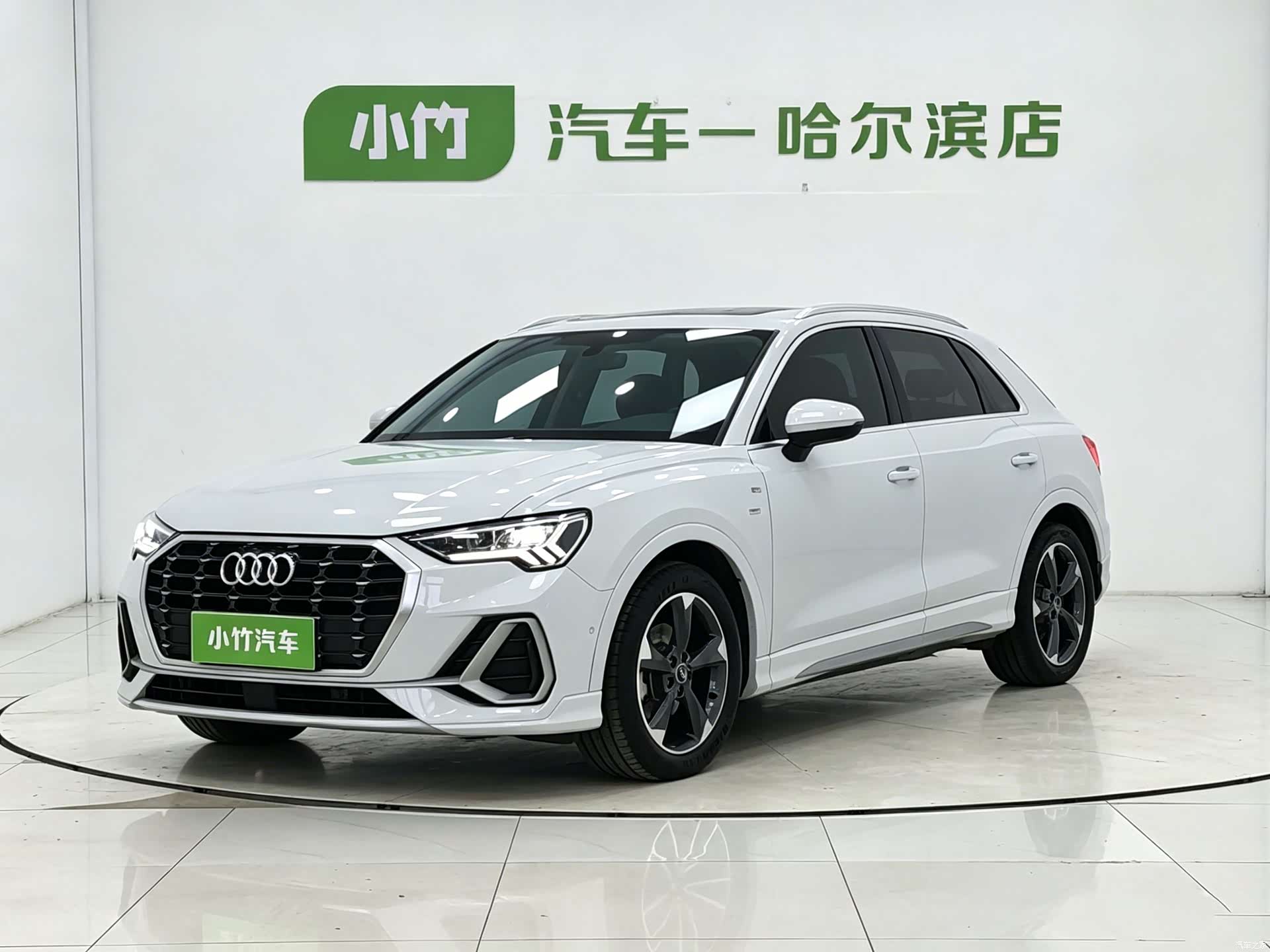 Audi Q3, 2022 1