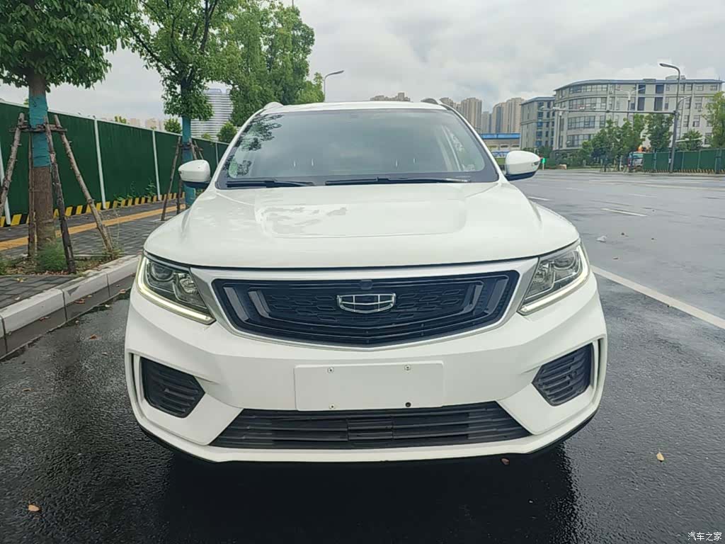 Geely X6, 2020 3