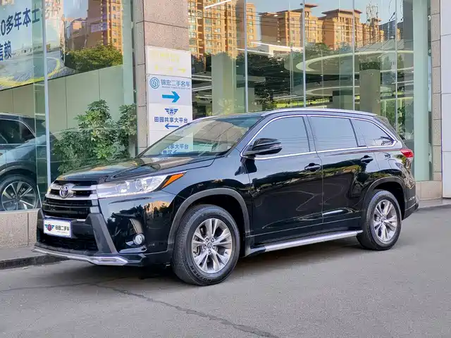 Toyota Highlander 2019 — купить из Китая под заказ