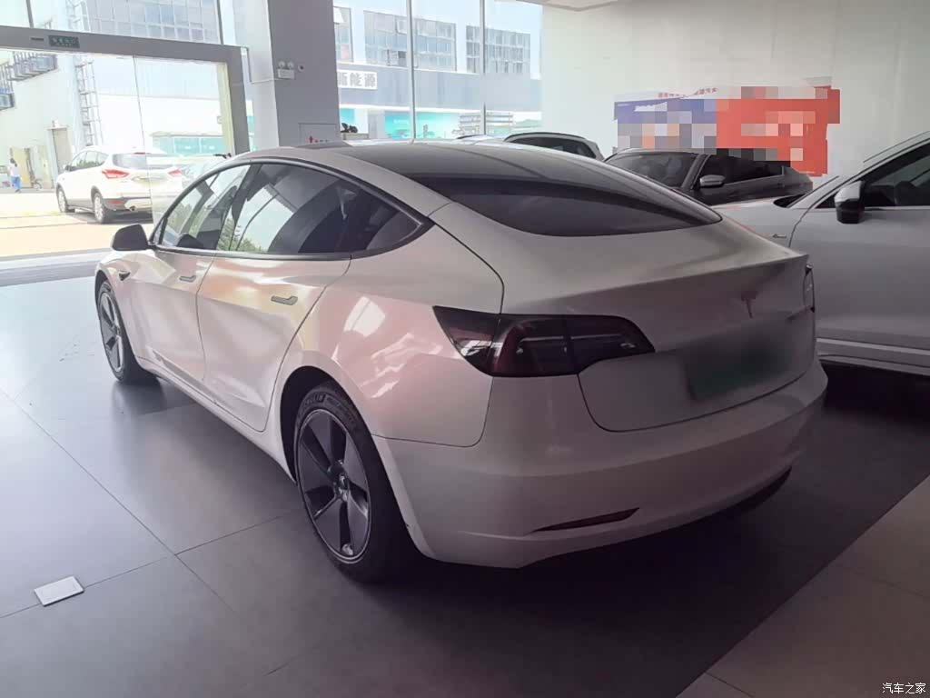 Tesla Model 3, 2021 все фото