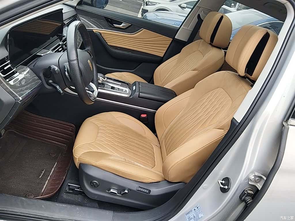 Hongqi HS5, 2023 15