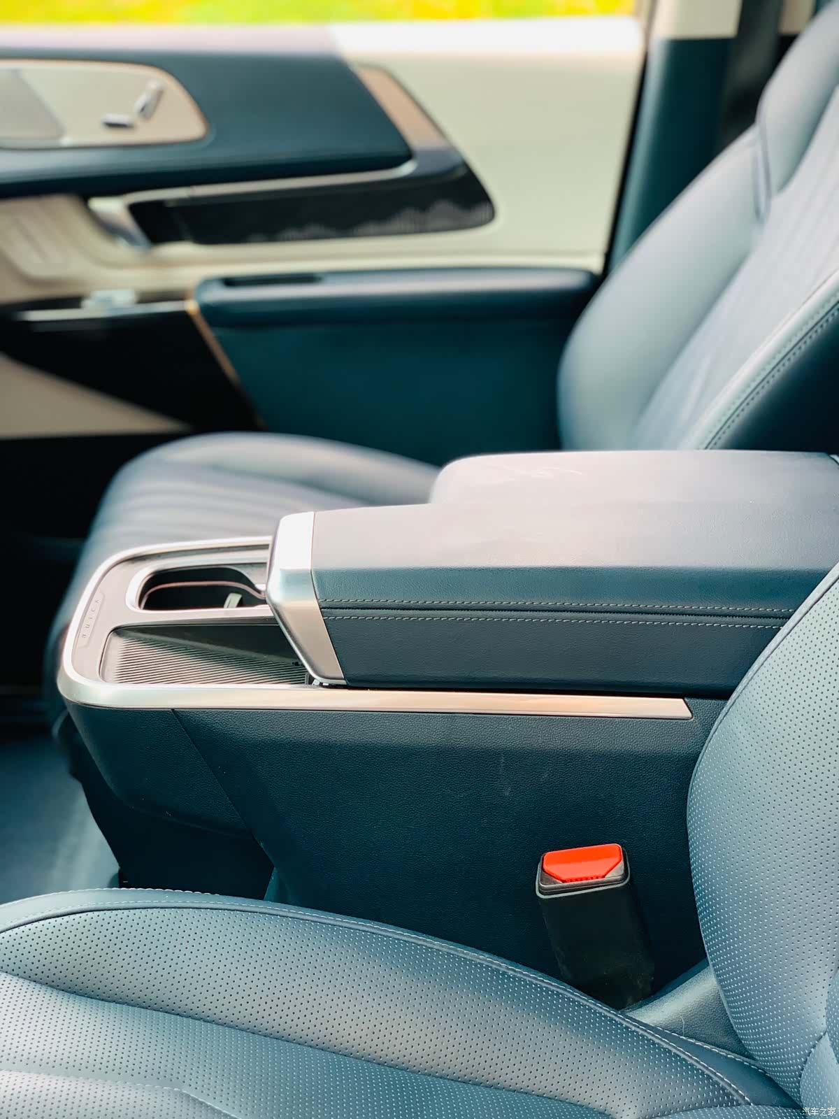 Buick Century, 2023 18