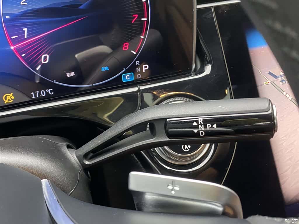 Mercedes-Benz E-Class, 2024 20