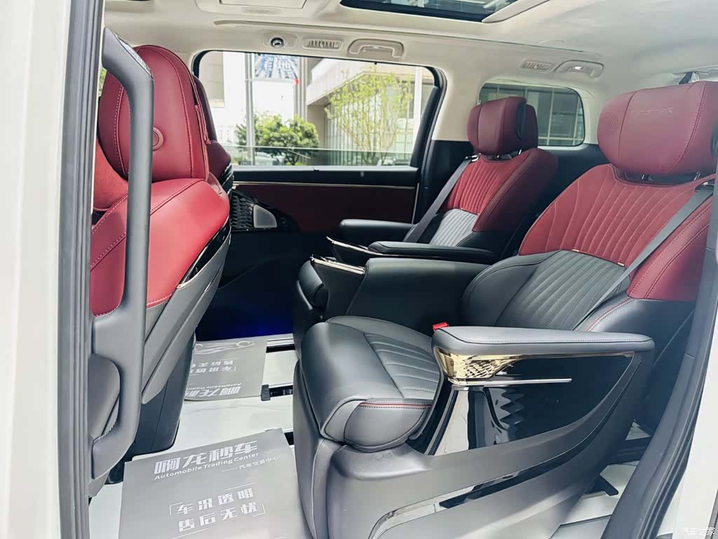 Trumpchi E9, 2026 11