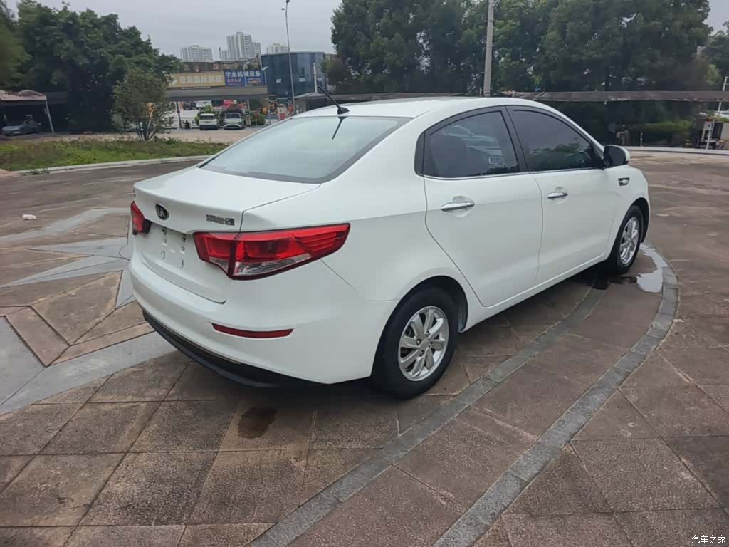 Kia K2, 2015 7