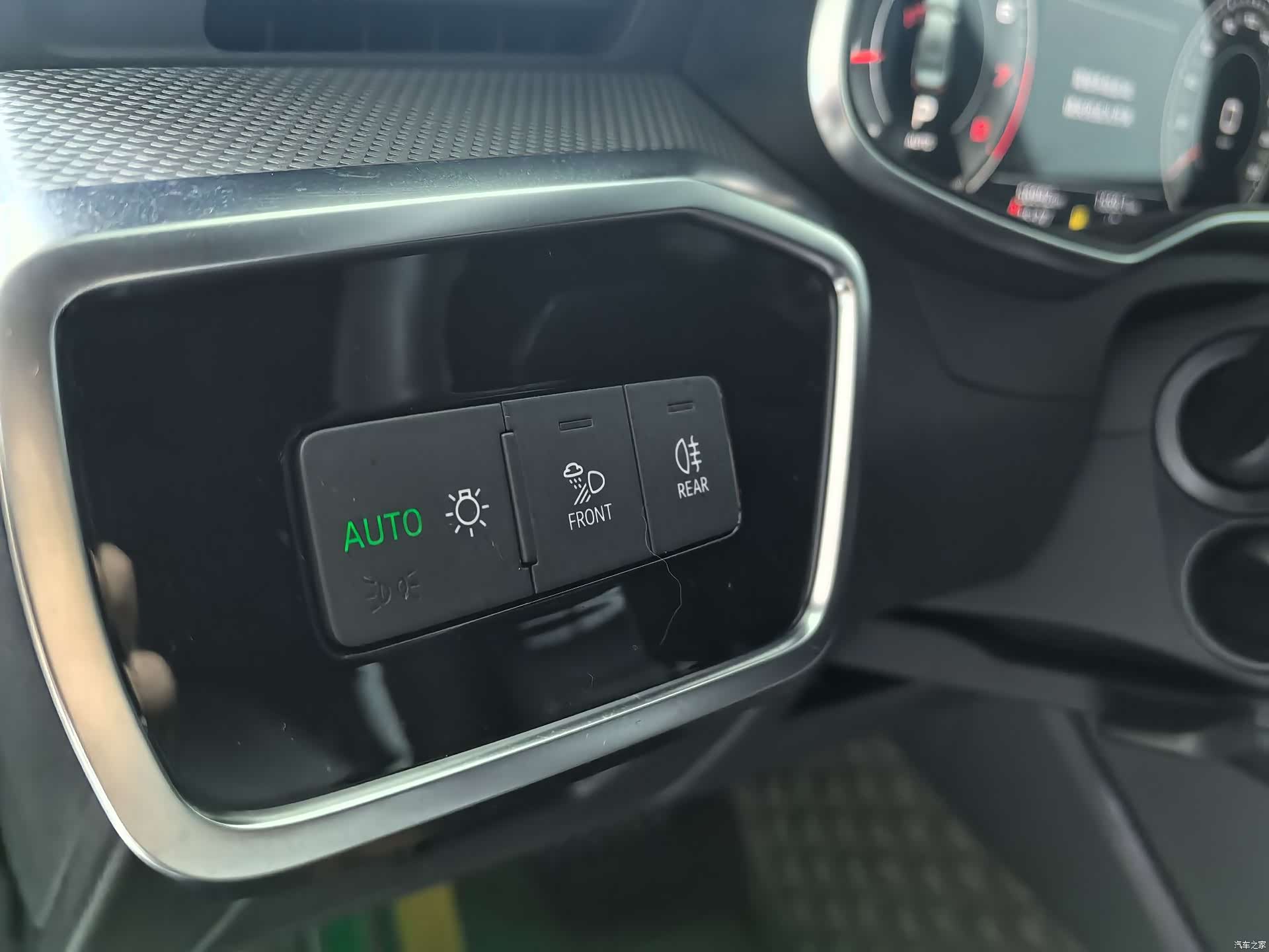 Audi A6L, 2021 9