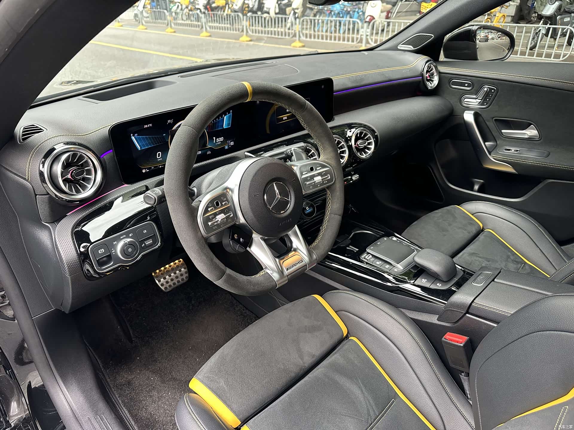 Mercedes-Benz CLA, 2022 все фото