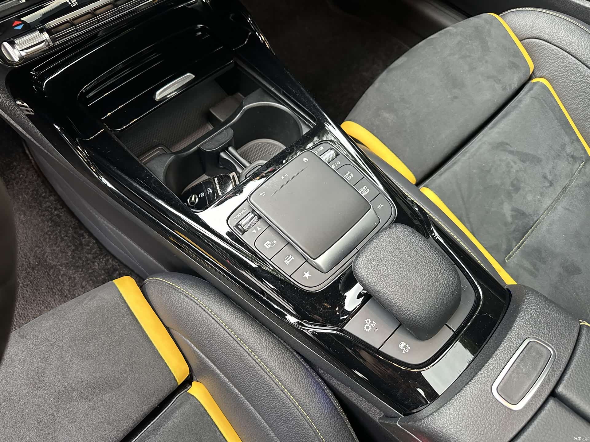 Mercedes-Benz CLA, 2022 6