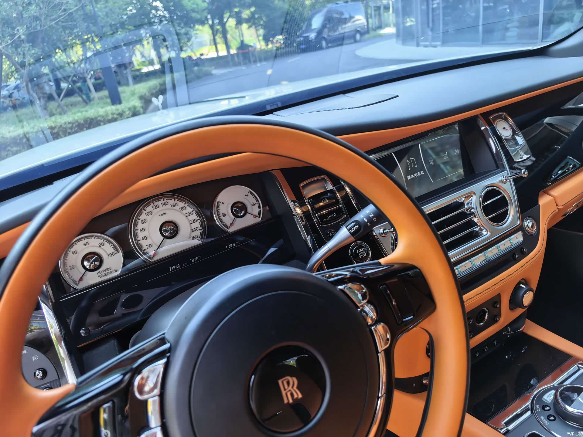 Rolls-Royce Wraith, 2022 4