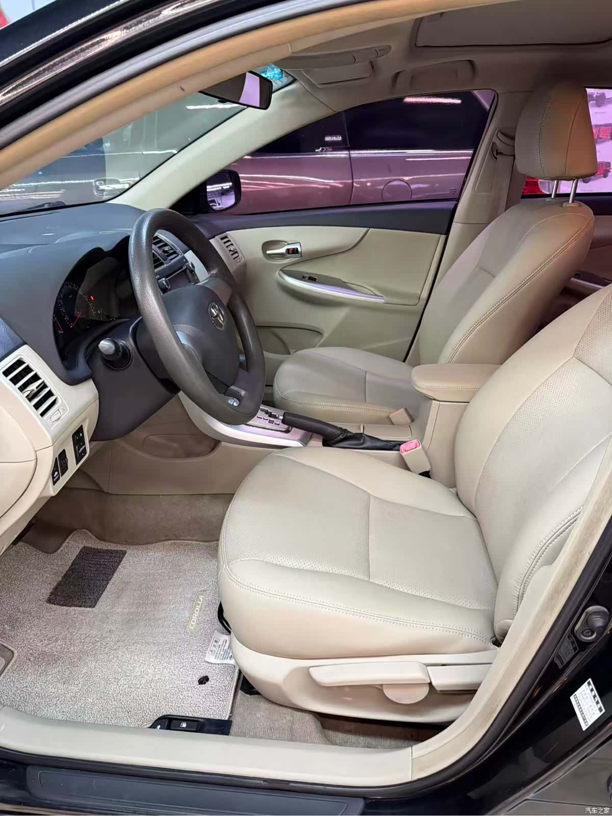 Toyota Corolla, 2011 4
