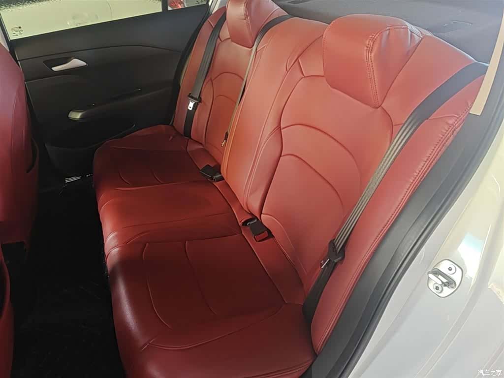 Chevrolet 320, 2018 17