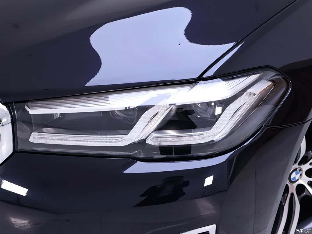 BMW 5 Series, 2021 4