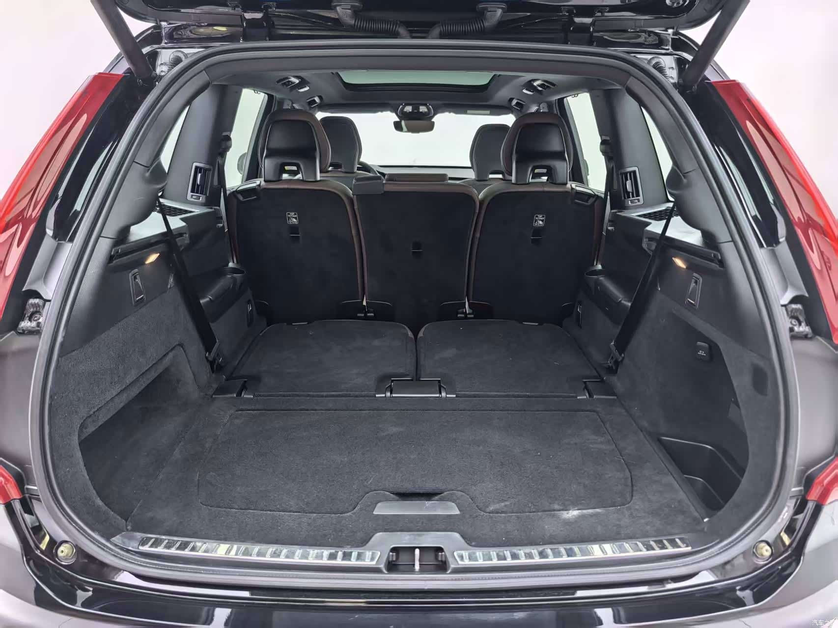 Volvo XC90, 2023 29