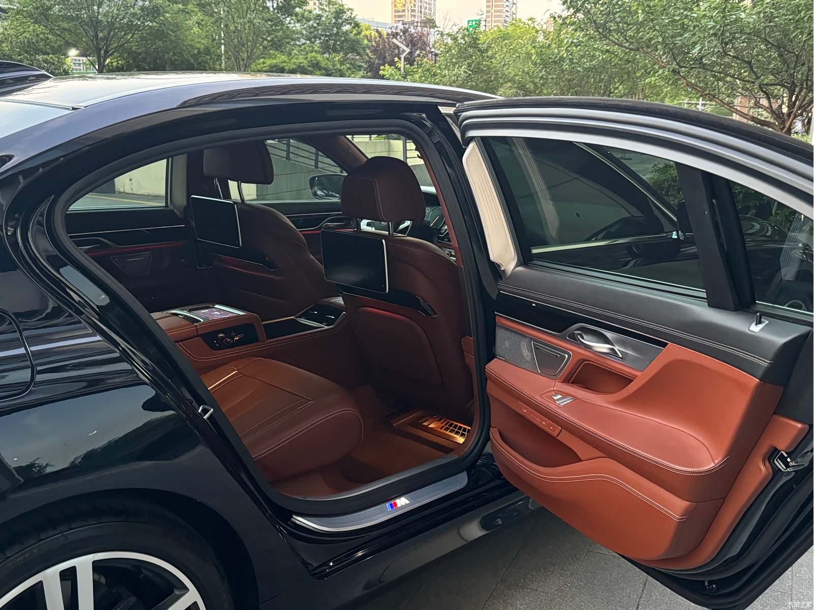 BMW 7 Series, 2018 24