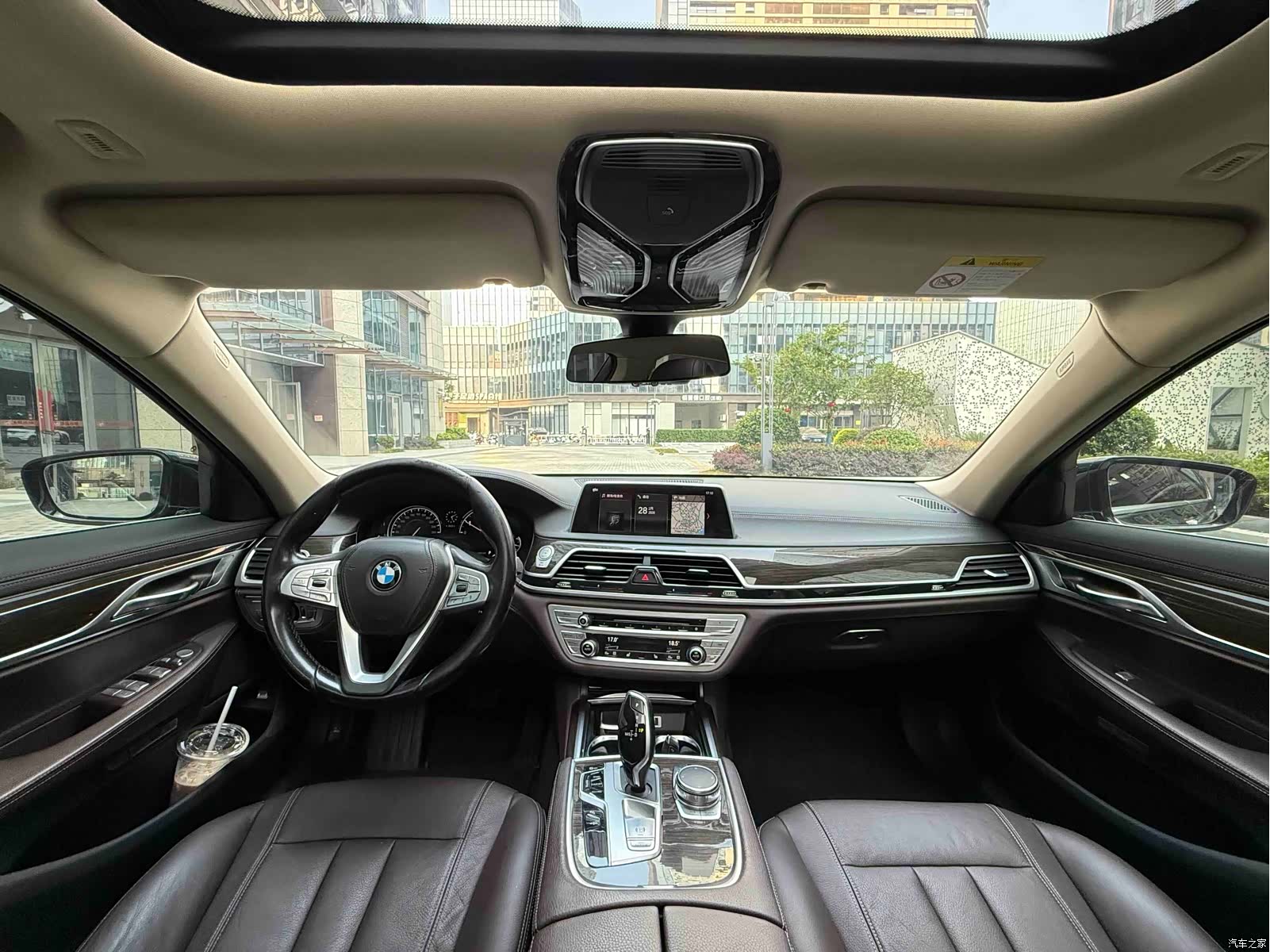 BMW 7 Series, 2017 11