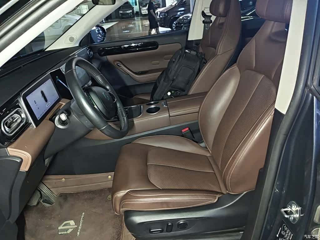 Leapmotor C11, 2024 15