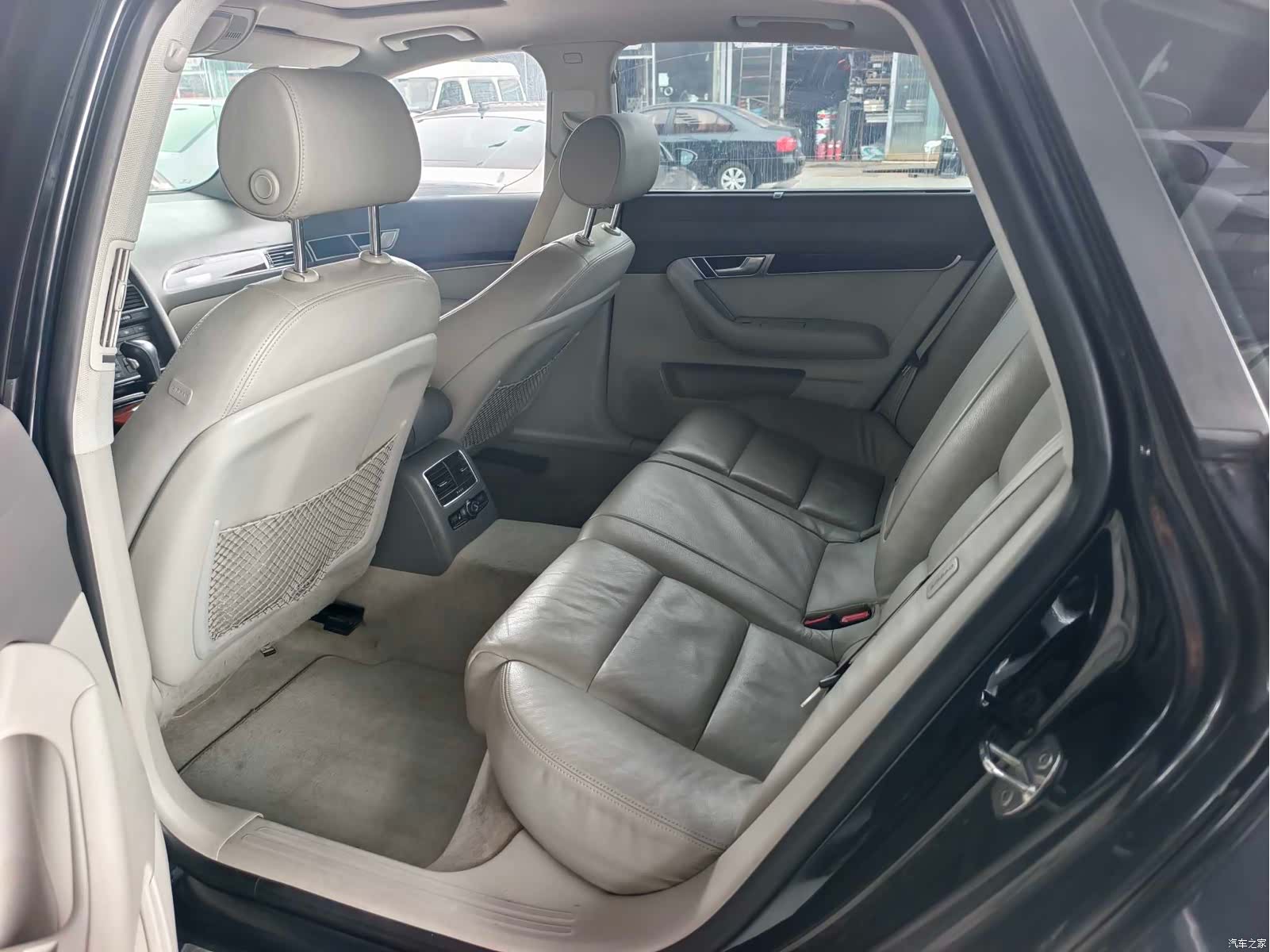 Audi A6L, 2011 12