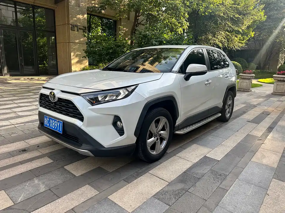 Toyota RAV4 Rongfang