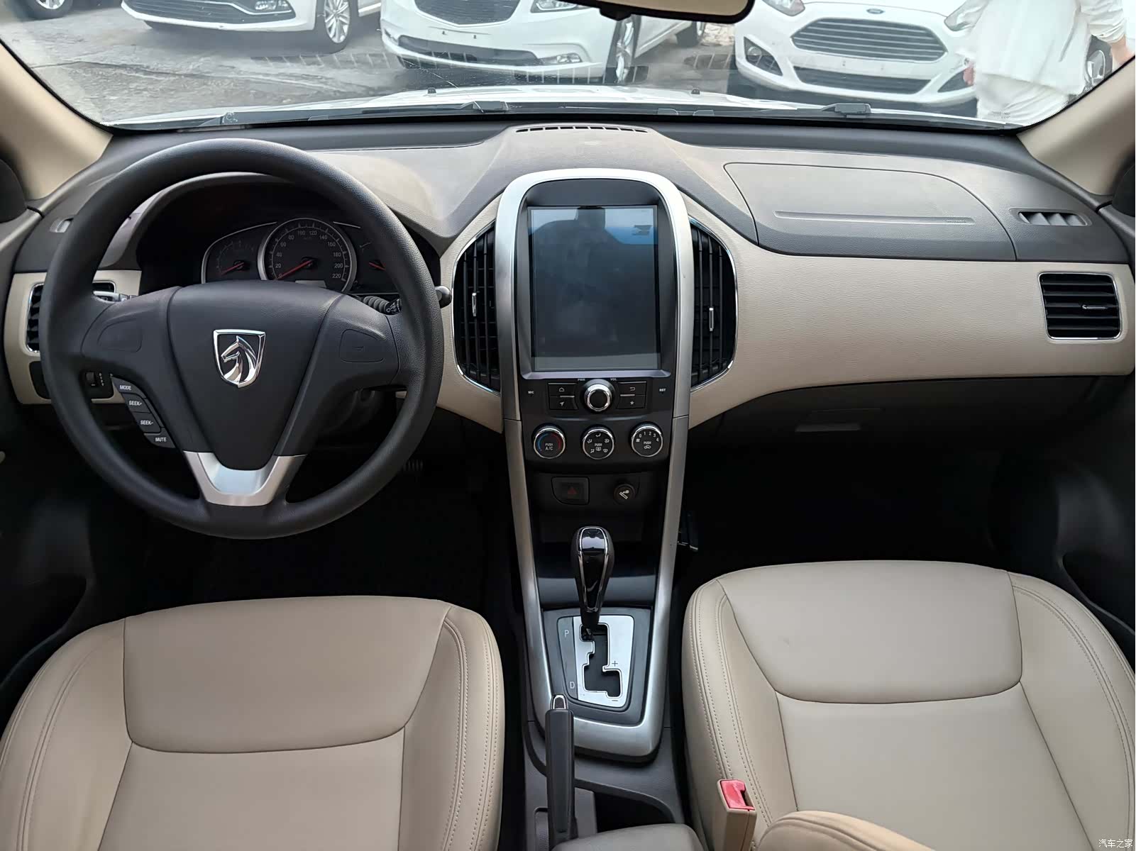 Wuling 630, 2012 10