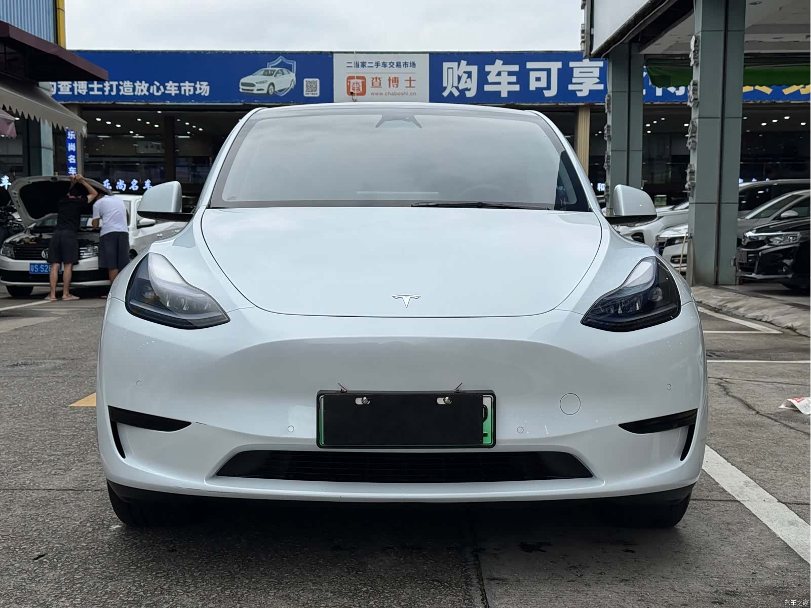 Tesla Model Y, 2023 2