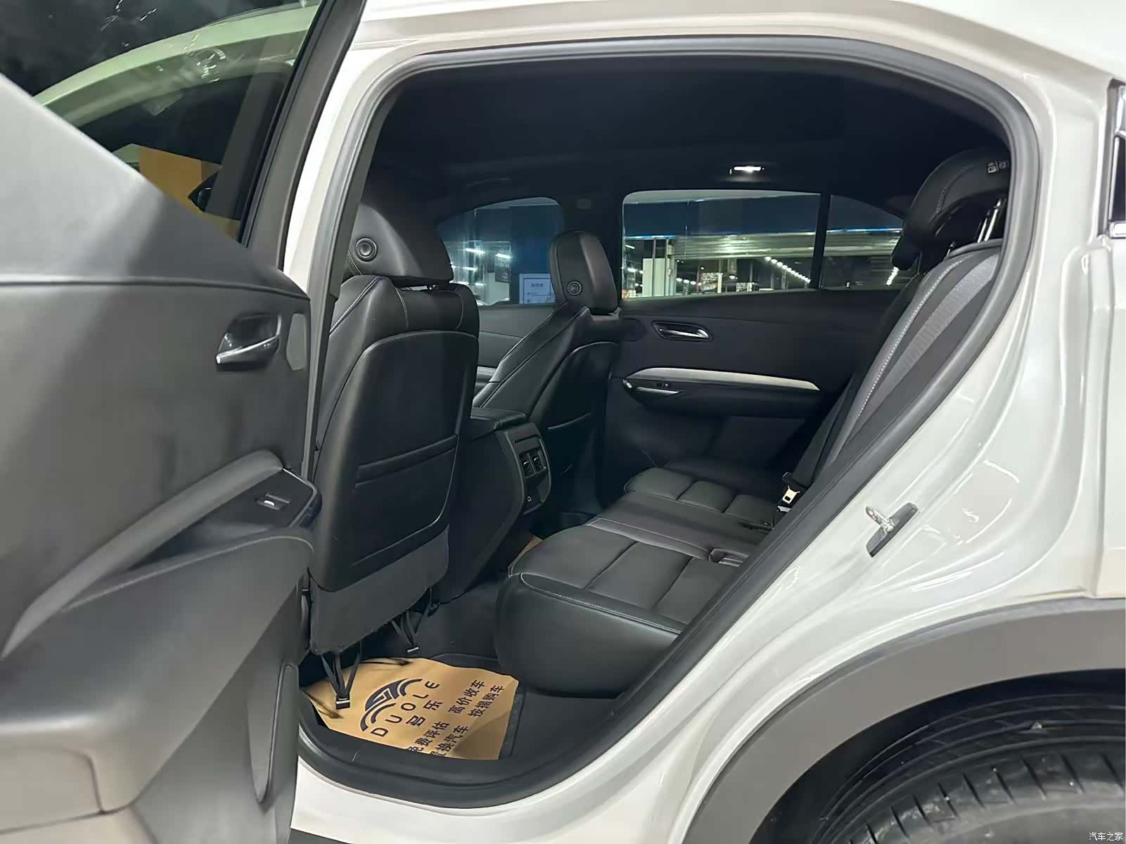 Cadillac XT4, 2020 6
