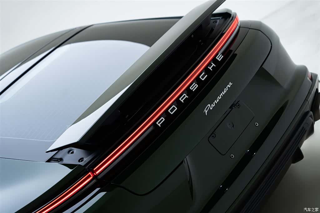 Porsche Panamera, 2024 7